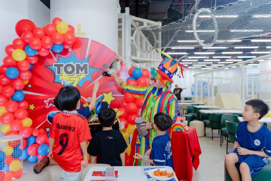 Dịch Vụ Biểu Diễn Ảo Thuật Tại Hóc Môn .Ảnh 2